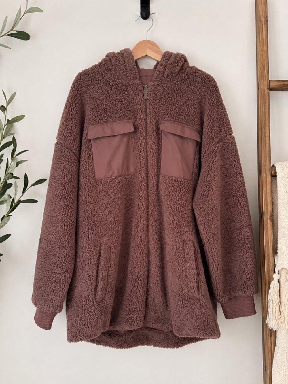 Gaiam Women’s Sherpa Fleece Hooded Jacket Mauve Utility Pockets XL/XXL